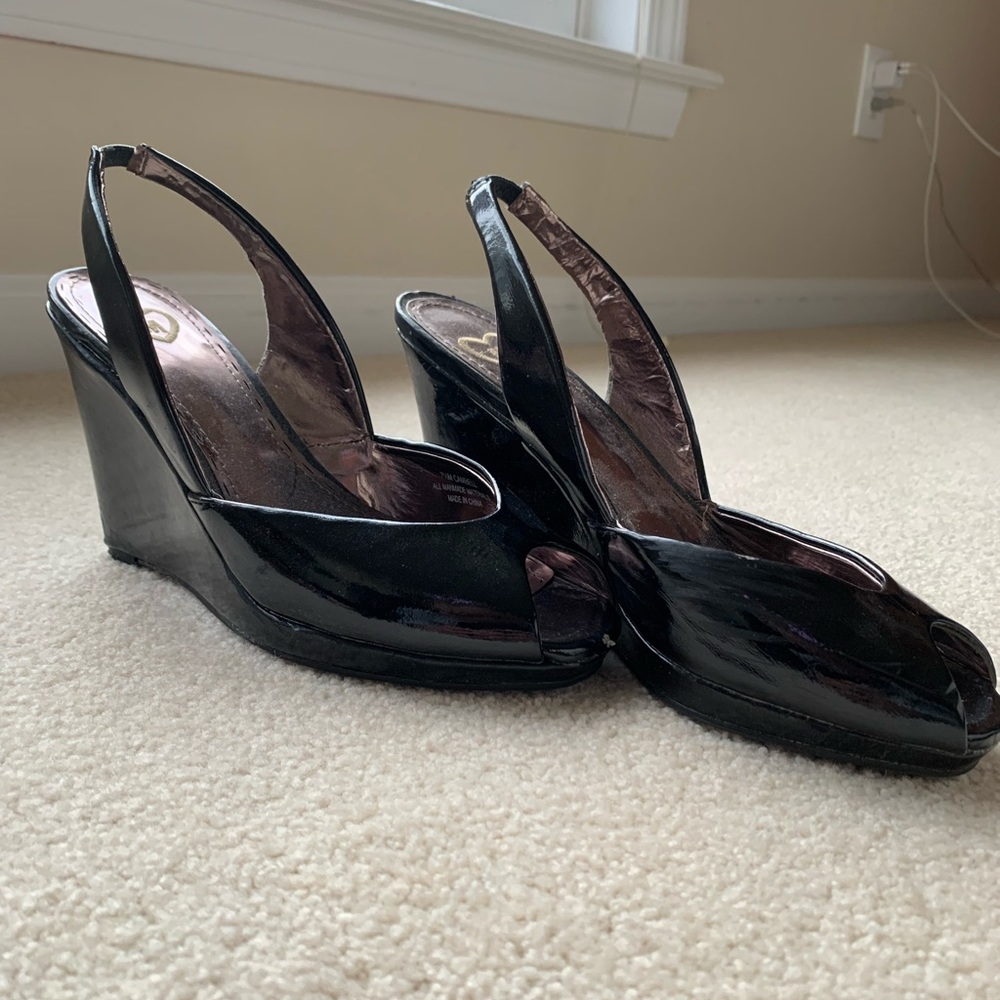 Black Wedge Heels